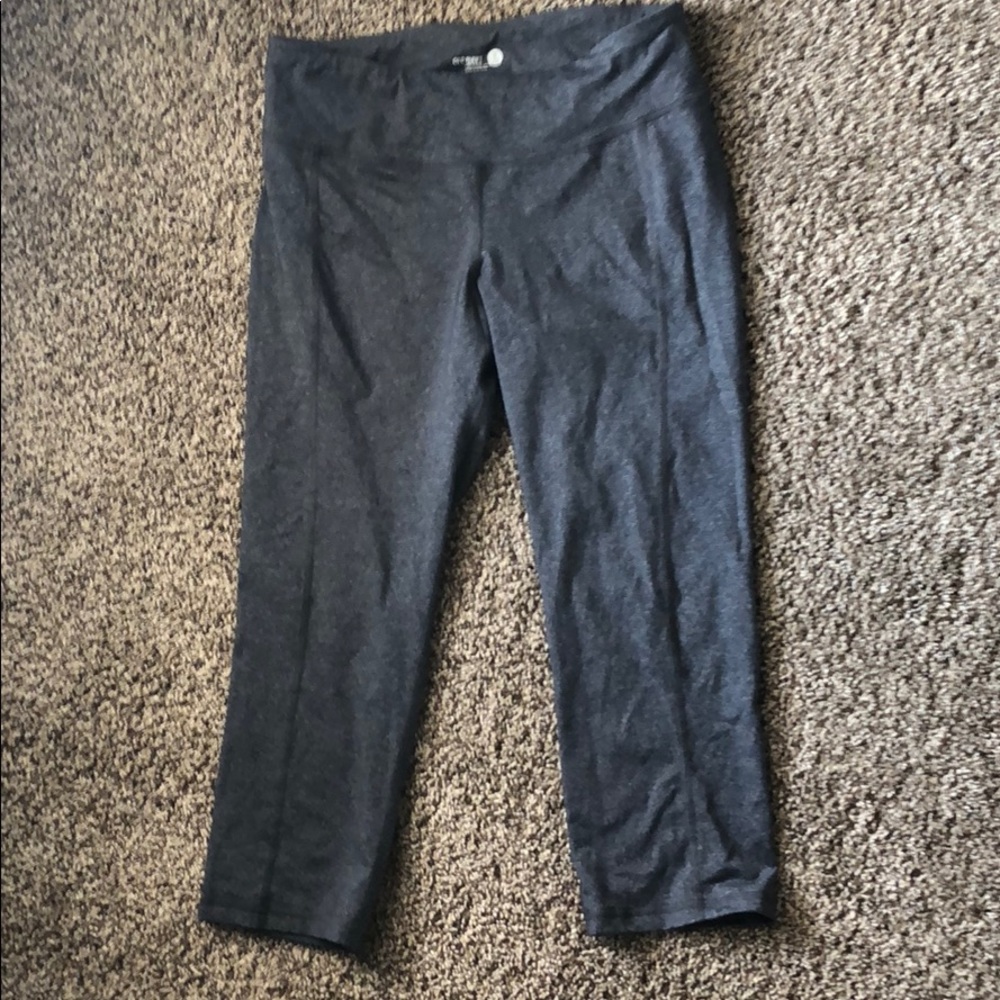 Old Navy active compression capris